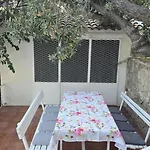 Panorama House With Private Garden & Jacuzzi