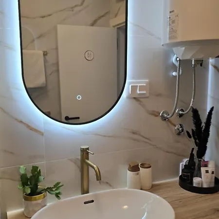Apartment Panorama - Amazing Sea View, Newly Renovated