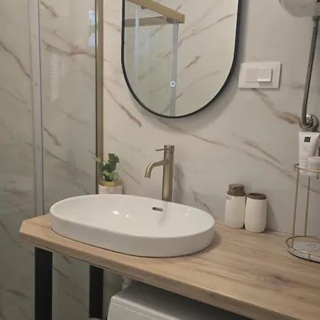 Panorama - Amazing Sea View, Newly Renovated Apartament